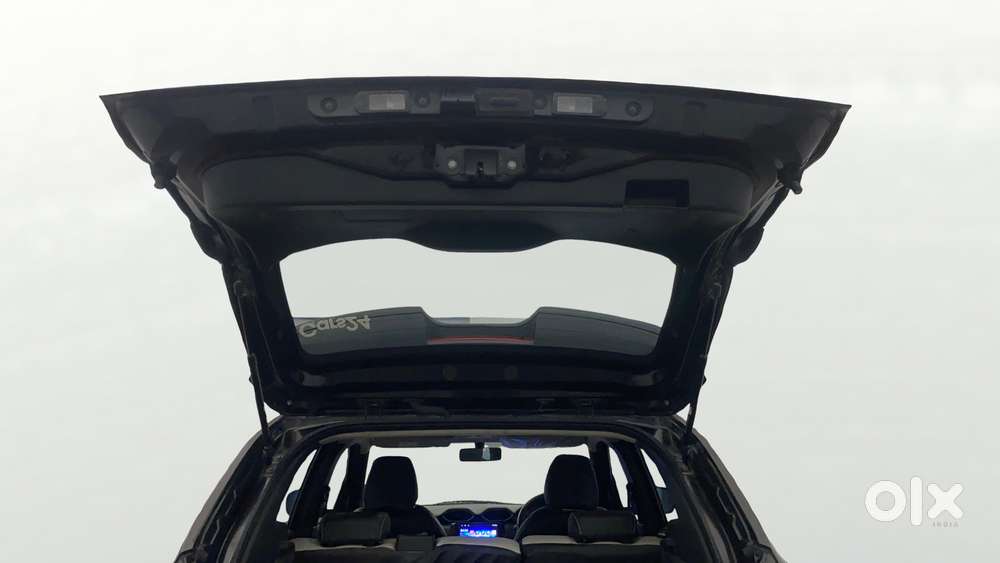 Nissan Magnite Kuro Edition 1.0 Petrol Mt, 2025, Petrol