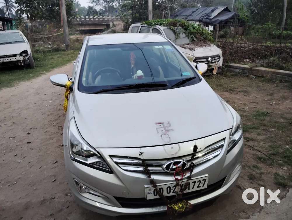 Hyundai Verna 2017 Petrol Well Maintained
