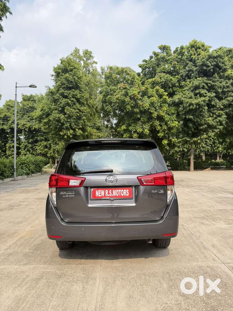 Toyota Innova Crysta 2.4 Z 7 Str, 2023, Diesel