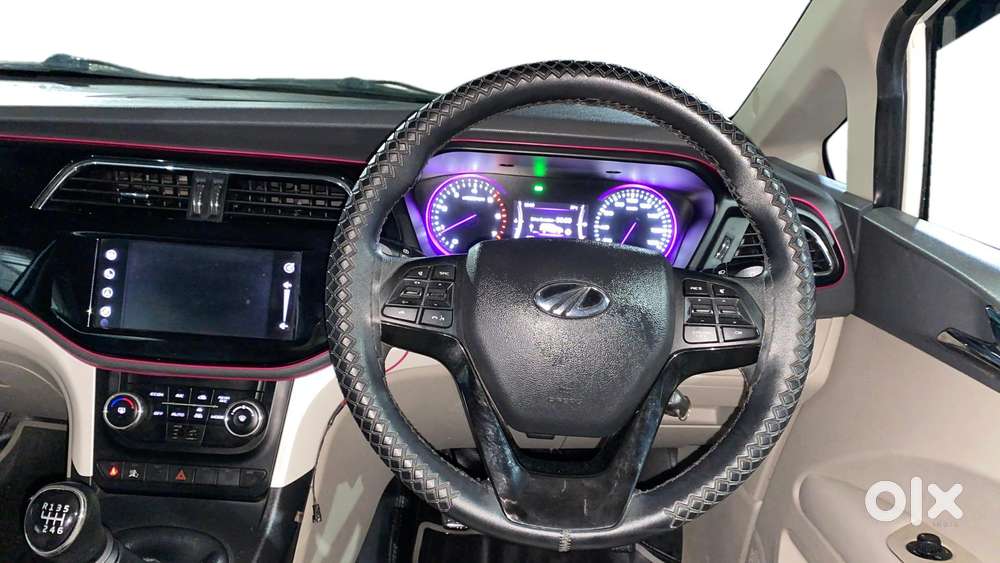 Mahindra Marazzo M8 8str, 2019, Diesel