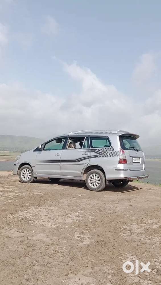 Toyota Innova 2012 Diesel 160000 Km Driven