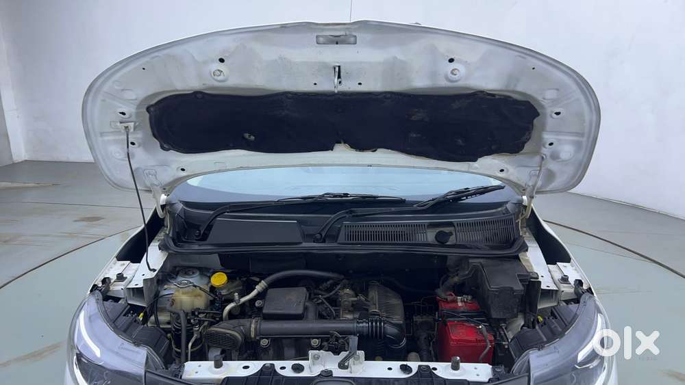 Renault Triber Rxz Easy-r Amt, 2021, Petrol