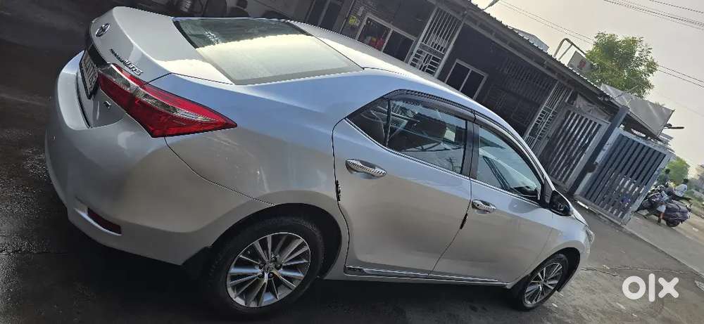 Toyota Corolla Altis 2015 Car