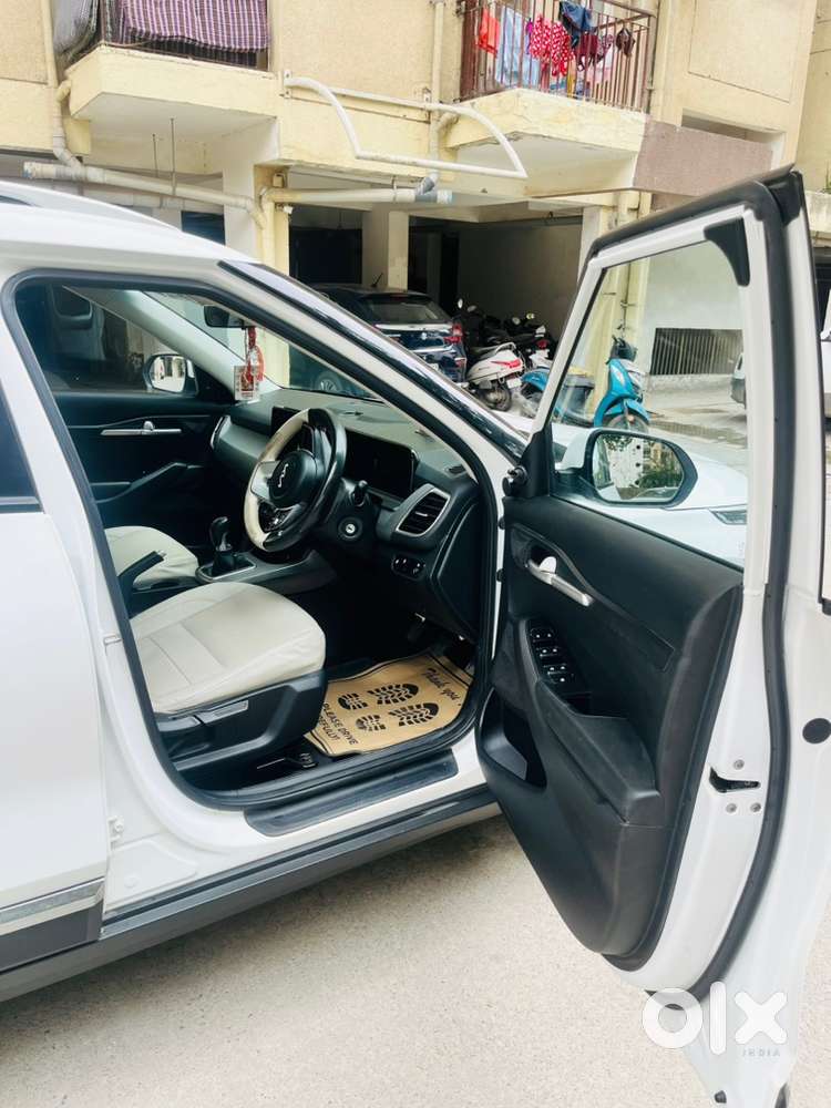 Kia Seltos Petrol 2024 Well Maintained Hte Manual For Sale