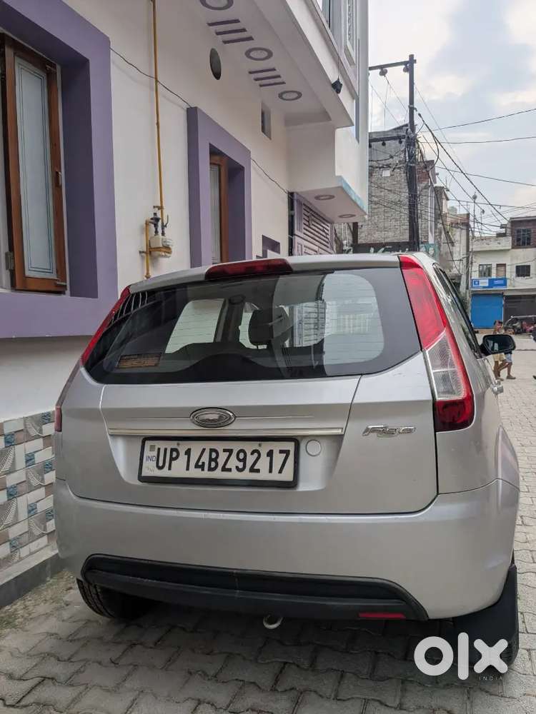 Ford Figo Zxi 2013 Petrol Manual Orignal Paint New Tyers Full Insuranc