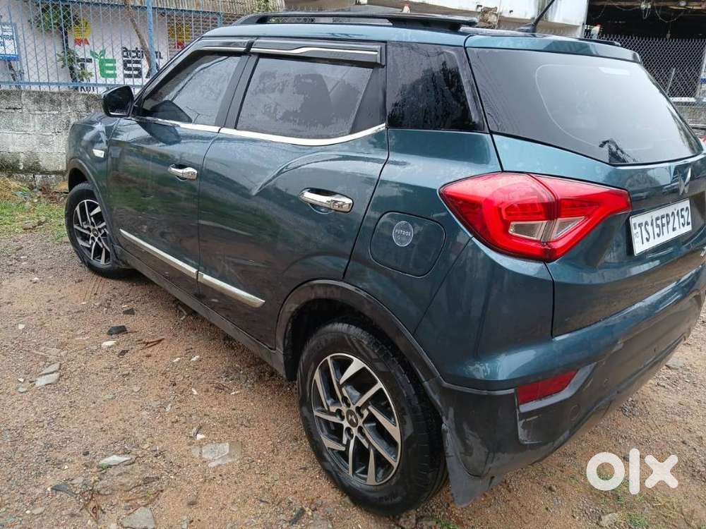 Mahindra Xuv300 W6, 2023, Petrol