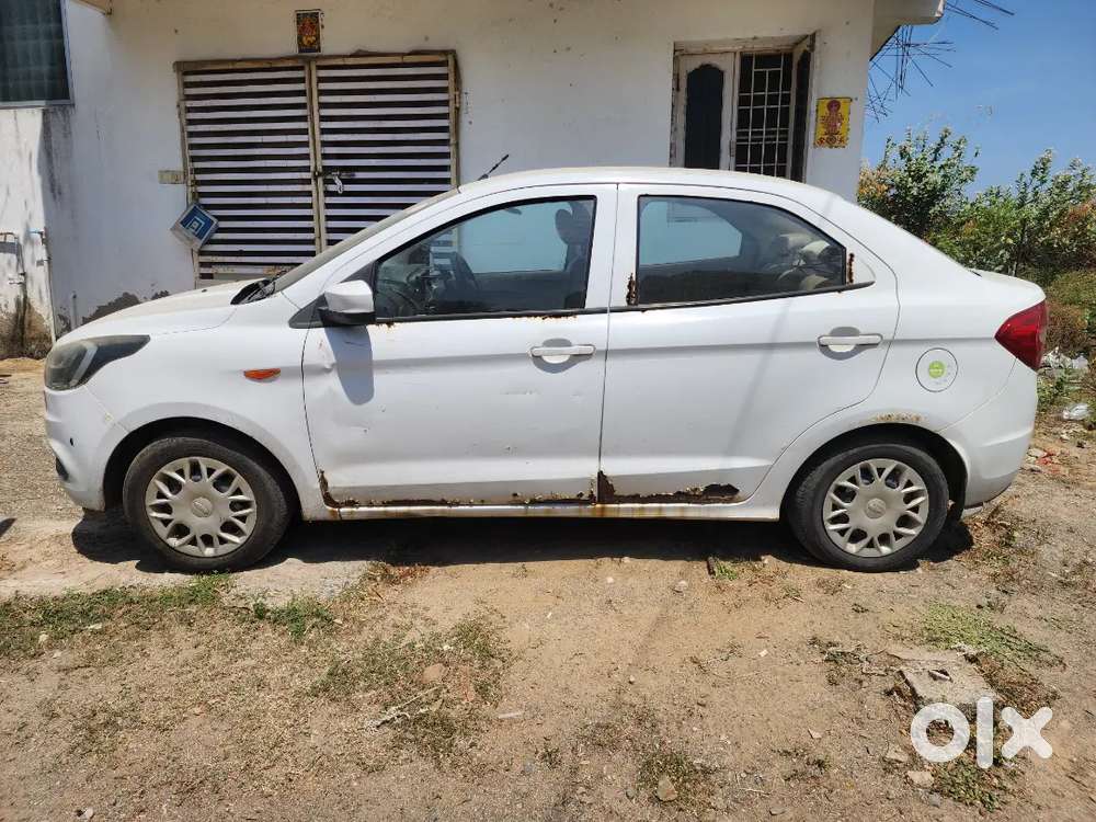 Ford Figo Aspire 2015 Petrol 100000 Km Driven Good Condition