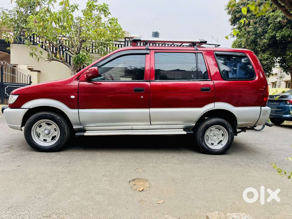 Chevrolet Tavera Neo Ls B3 10 Seater Bs Iii, 2006, Diesel