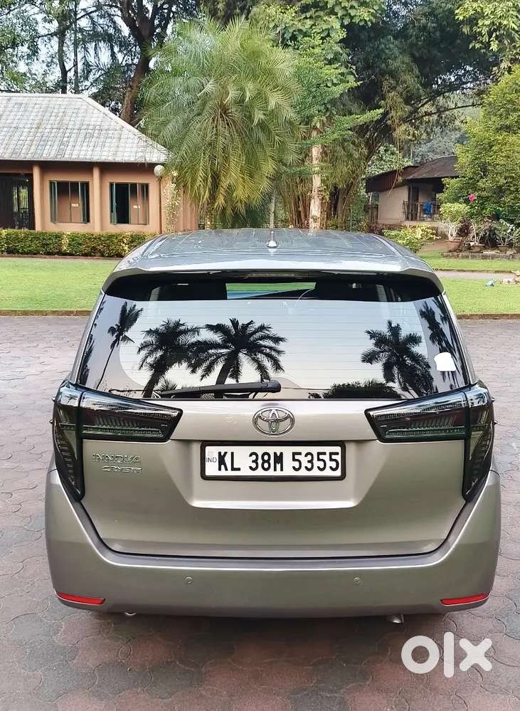 Innova Crysta 2.4 Gx, 8 Str, Manual, 2019/03 Model