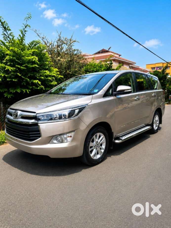 Toyota Innova Crysta 2.4 V, 2017, Diesel