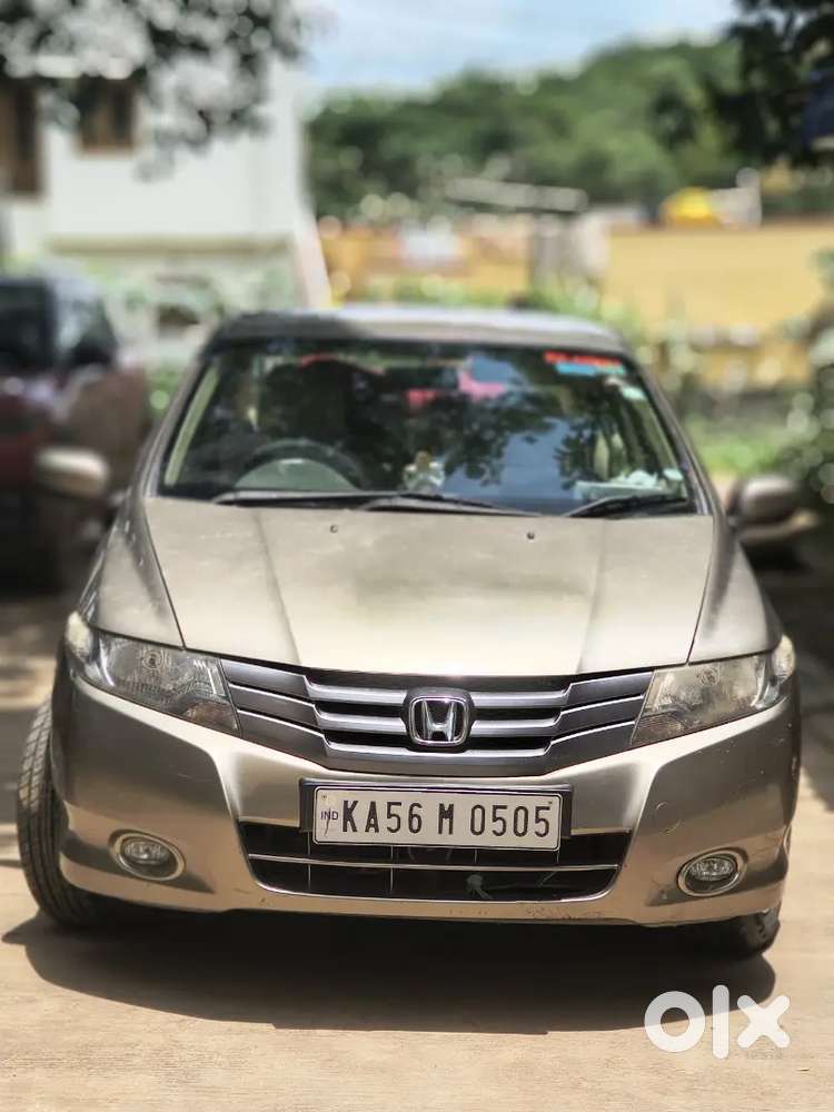 Honda City Top Model Petrol 2011 Manual 99000 Km Driven