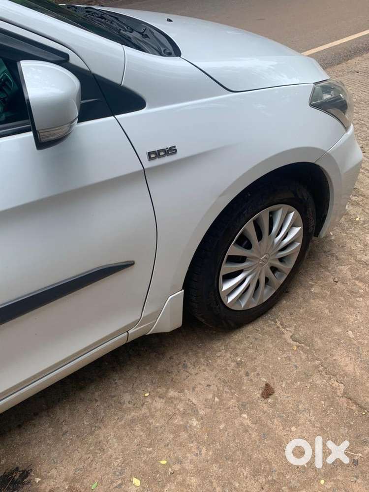 Maruti Suzuki Ciaz Vdi Plus Shvs 2015 Diesel 62000 Km Driven