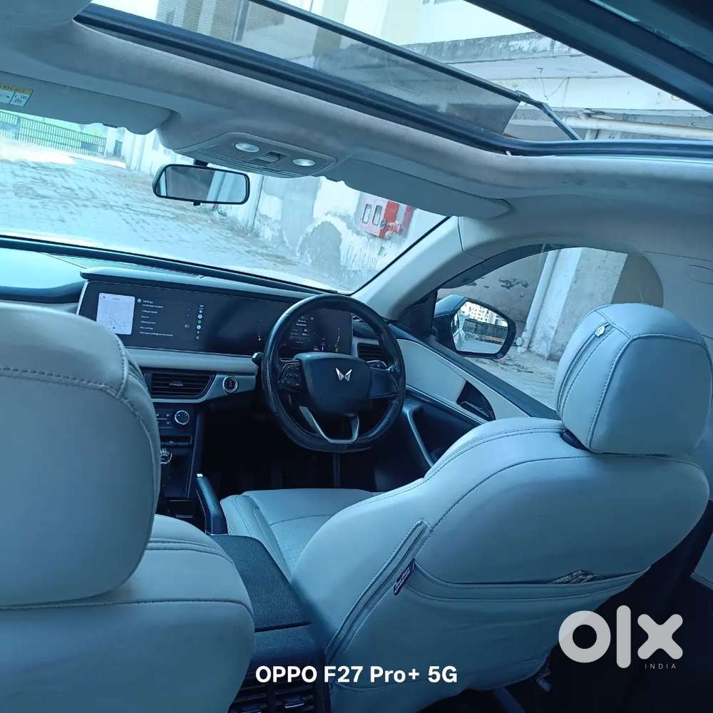 Mahindra Xuv700 2024 Diesel 50000 Km Driven