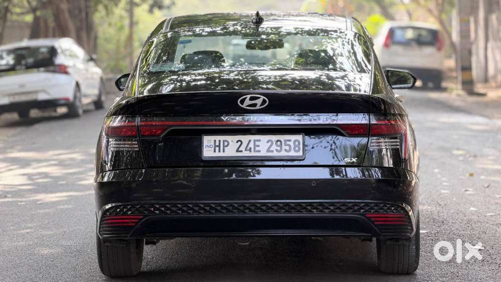 Hyundai Verna 1.5 Sx Petrol Mt, 2024, Petrol