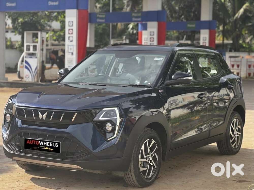 Mahindra Xuv 3xo Ax5l Pg Mt, 2024, Petrol