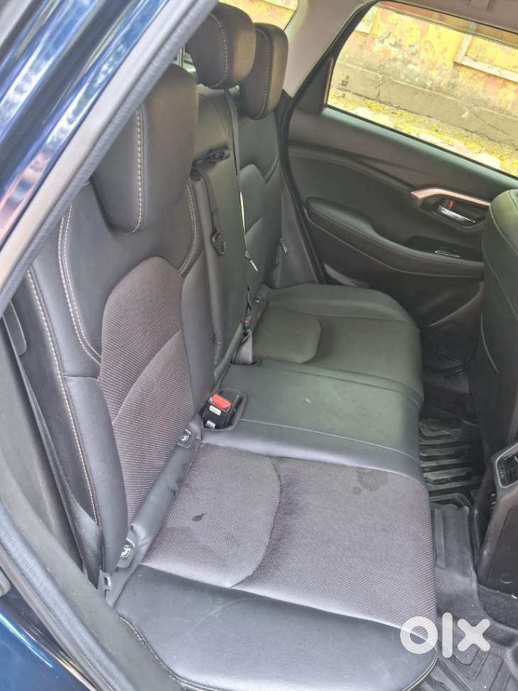 Maruti Suzuki Grand Vitara Smart Hybrid Alpha, 2025, Electric