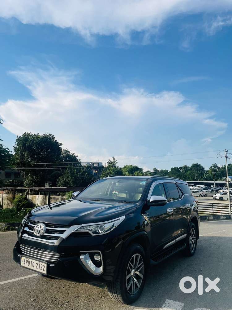 Toyota Fortuner [2021-ongoing] 2.8 2wd Diesel At, 2020, Diesel