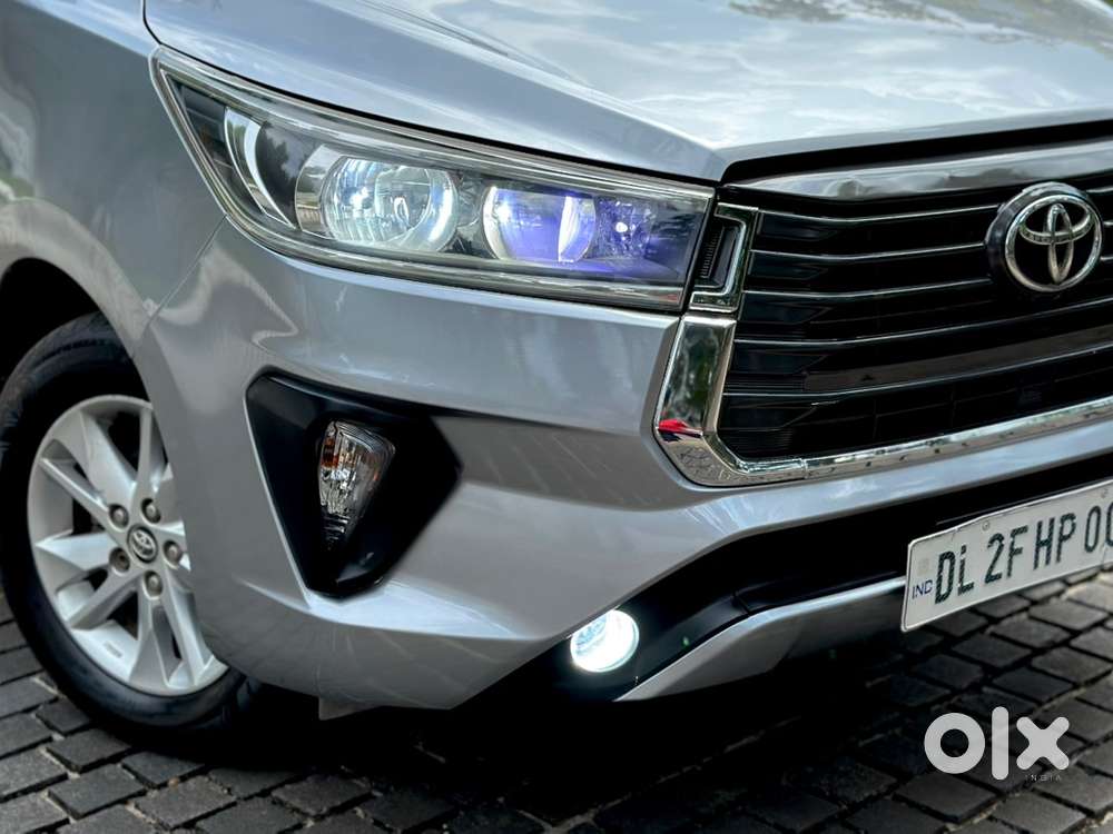 Toyota Innova Crysta 2017