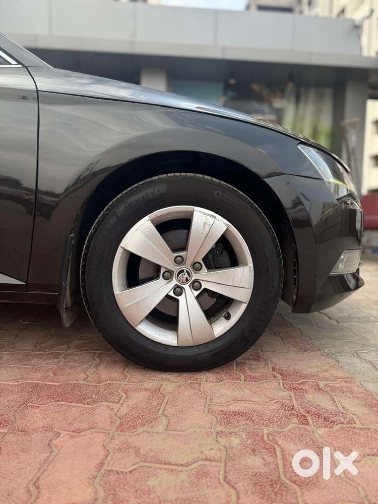 Skoda Superb Style 2.0 Tdi At, 2018, Diesel