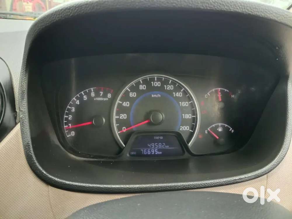 Hyundai Grand I10 2014 Petrol 75000 Km Driven
