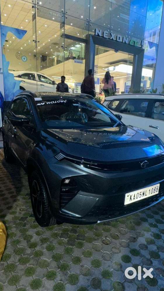 Tata Nexon 2024 Sunroof Model