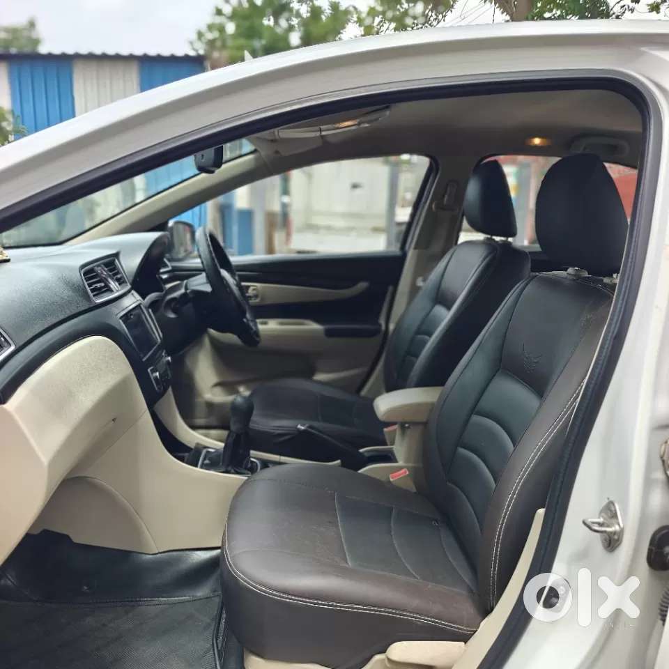 Maruti Suzuki Ciaz Zxi, 2015, Petrol