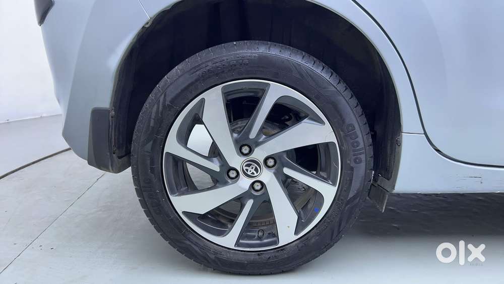Toyota Glanza 1.2 V, 2024, Petrol