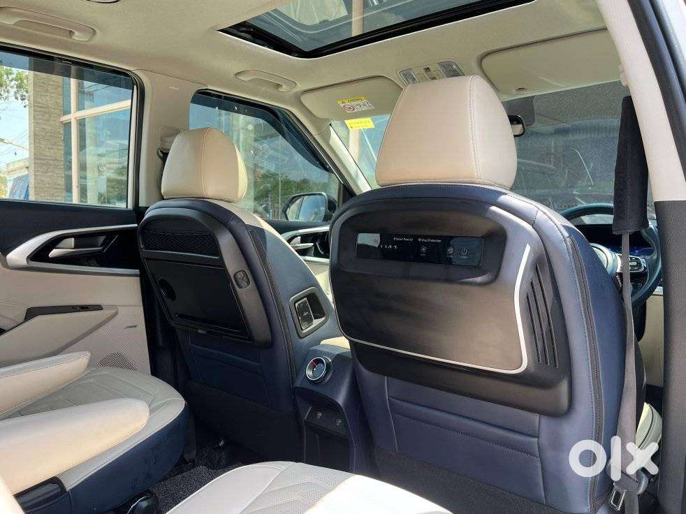 Kia Carens 1.5 Luxury Plus Diesel At 6 Str, 2024, Diesel