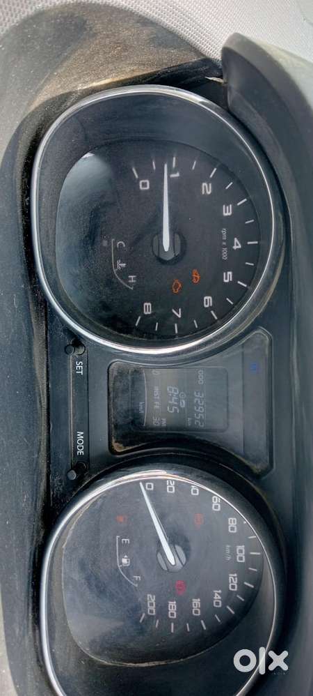 Tata Tiago 1.2 Revotron Xt (o), 2022, Petrol