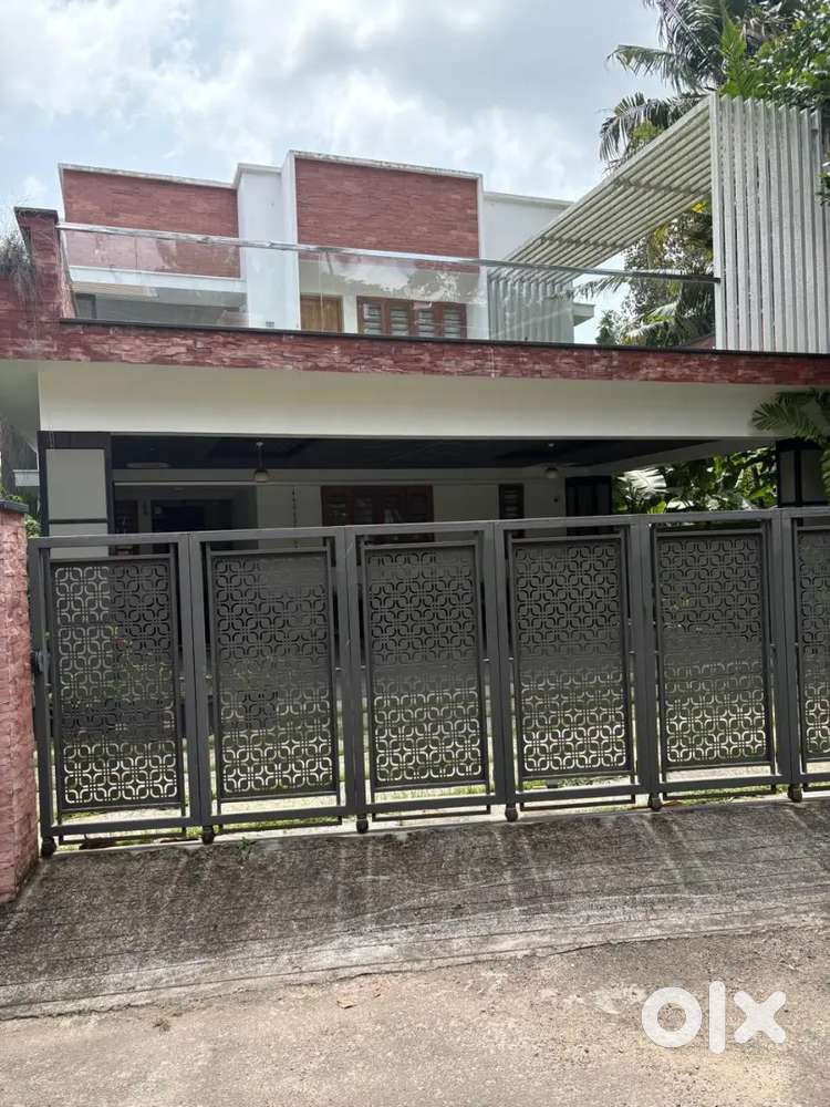 4 BHK ready to move fully furnished villa in Vattiyoorkavu, Trivandrum