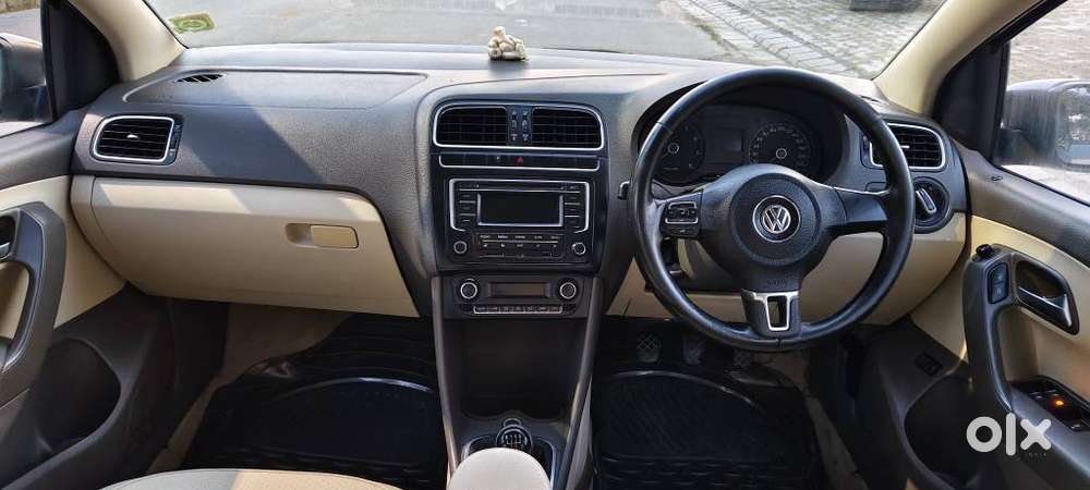 Volkswagen Vento, 2014, Petrol