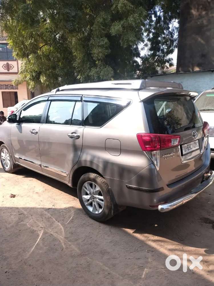 Toyota Innova Crysta 2018 Diesel 150000 Km Driven