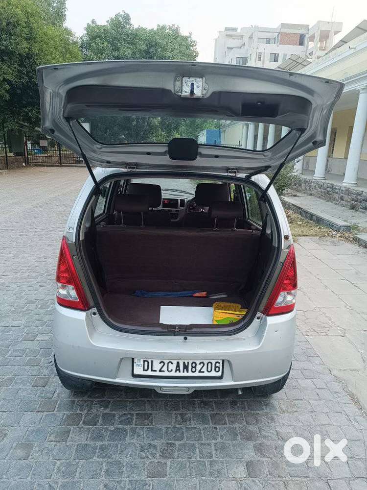 Maruti Suzuki Zen Estilo Lxi Bs Iv, 2011, Petrol