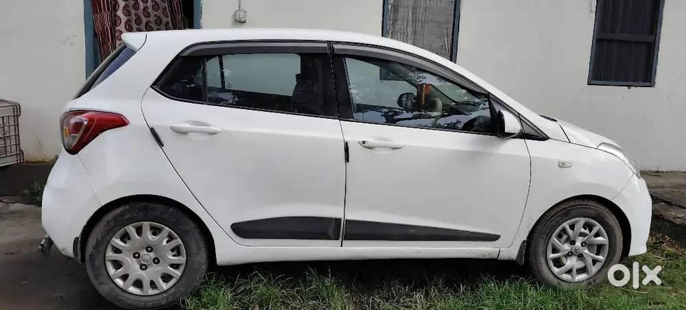 Hyundai Grand I10 2018 Gadi Mai Ek Rupiya Bhi Kharcha Nhi Hai