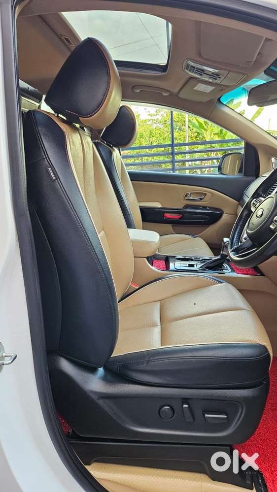 Kia Carnival Limousine Plus 7 Str, 2021, Diesel