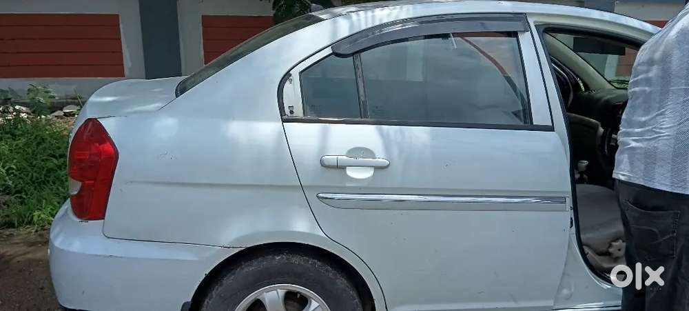 Hyundai Verna 2011 Diesel Manual 10268 Km