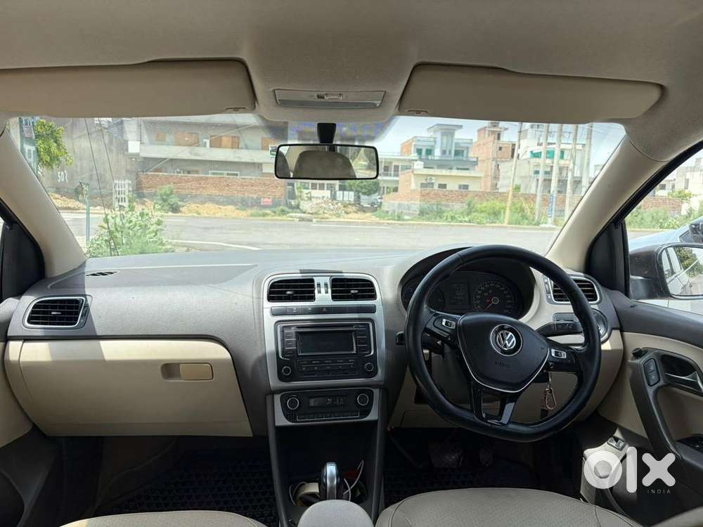 Volkswagen Diesel Automatic 2016 Car