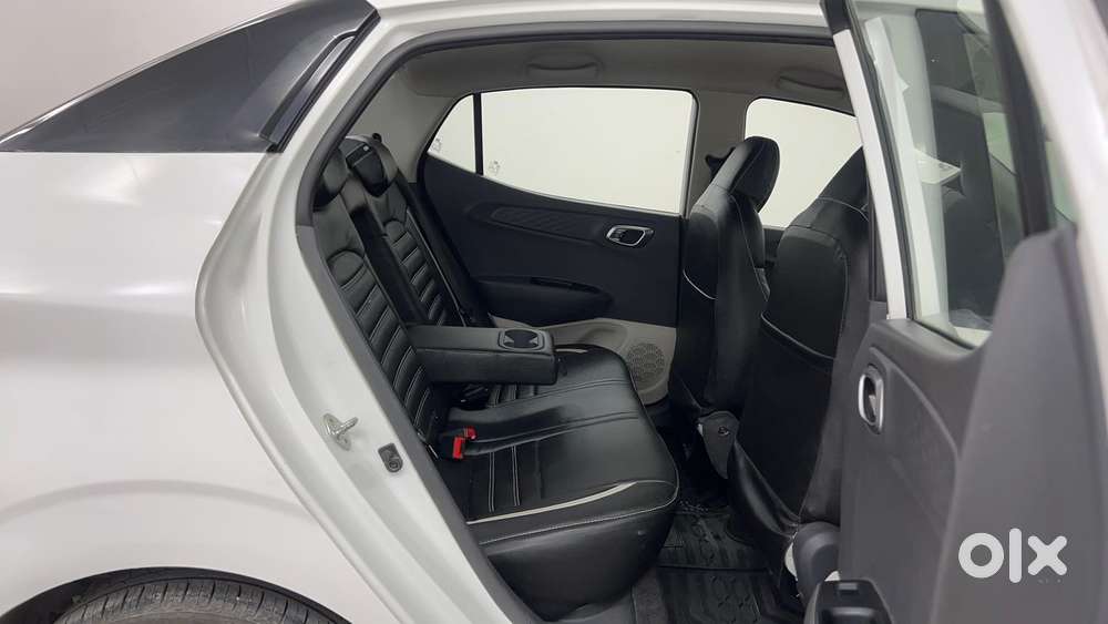 Hyundai Aura [2023-ongoing] 1.2 Sx Plus Petrol Amt, 2020, Petrol