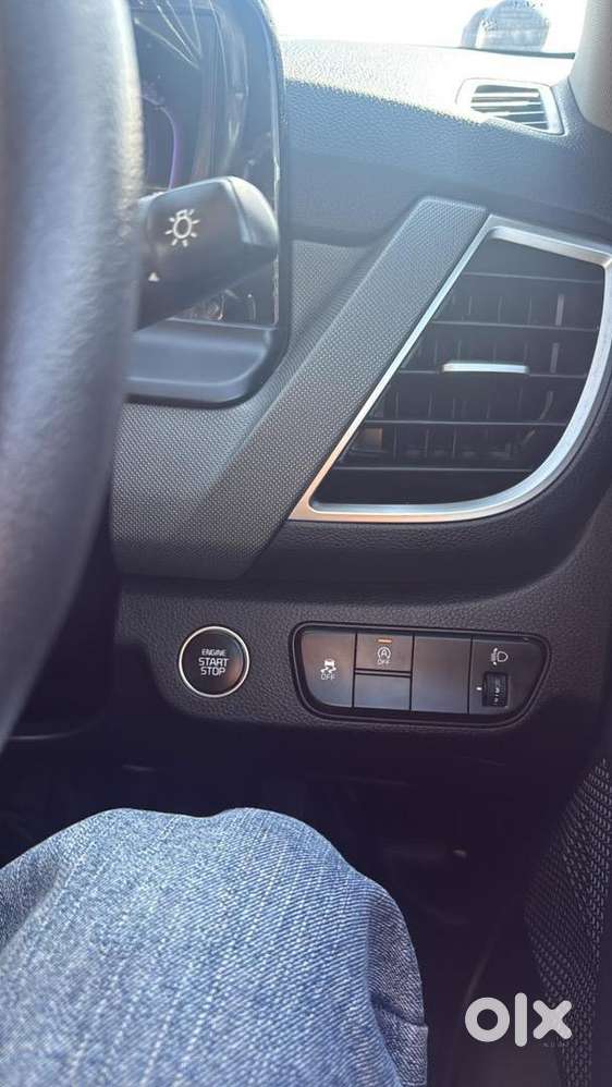 Kia Seltos 2024 Petrol 8000 Km Driven