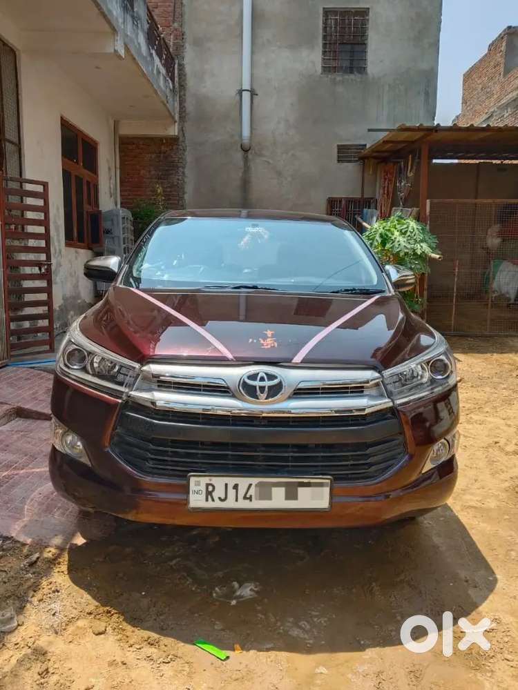 Toyota Innova Crysta 2.4 2019