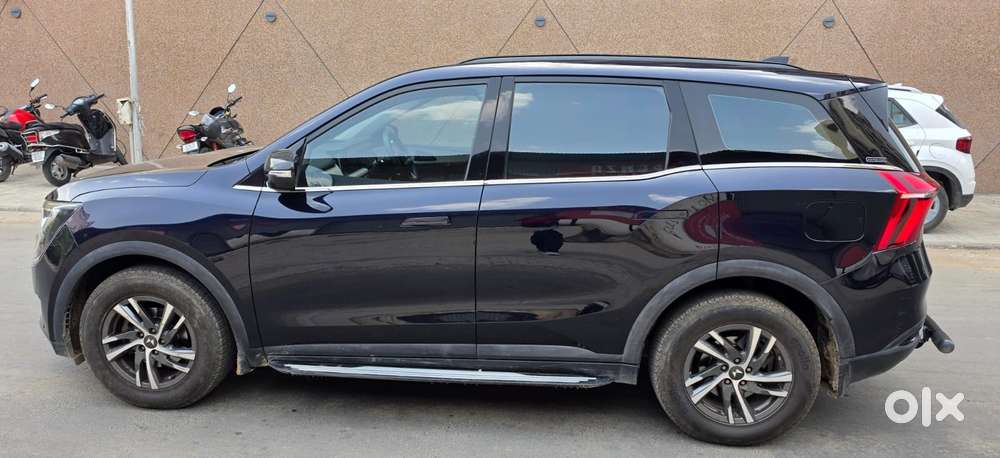 Mahindra Xuv700 2.2 Ax 5 Diesel At Str, 2023, Diesel