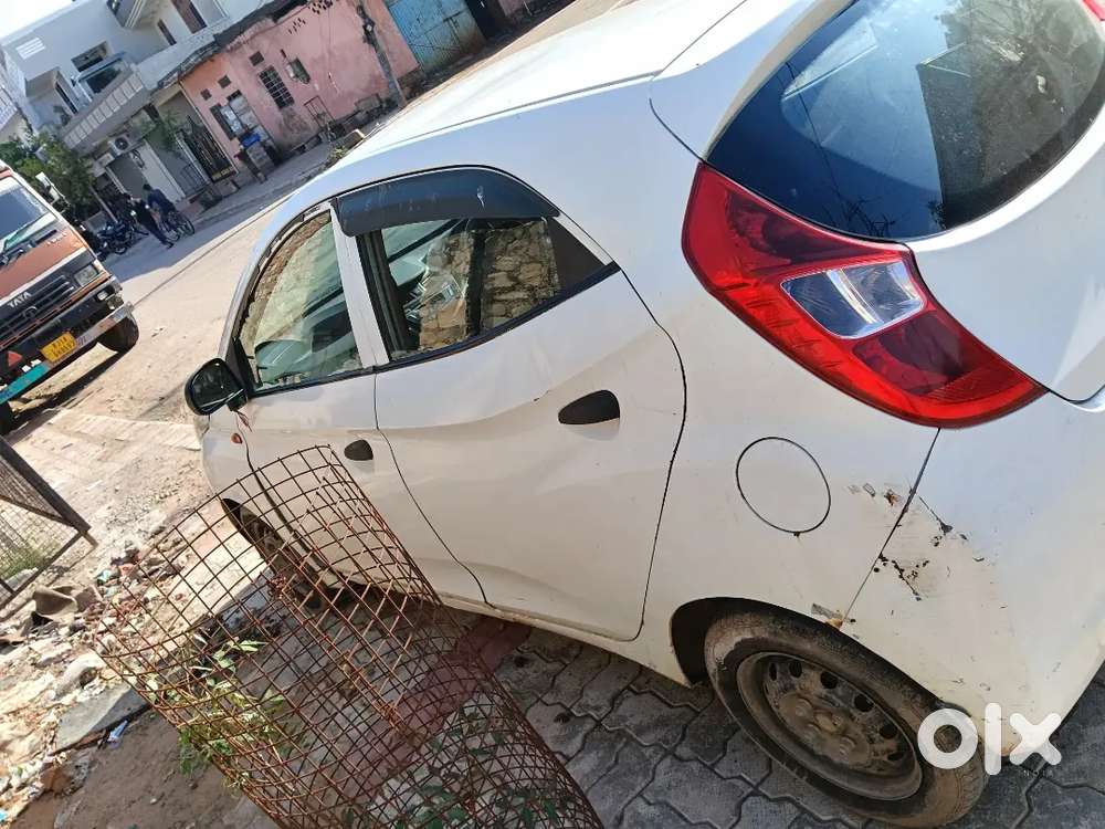 Hyundai Eon 2015 Petrol 100000 Km Driven