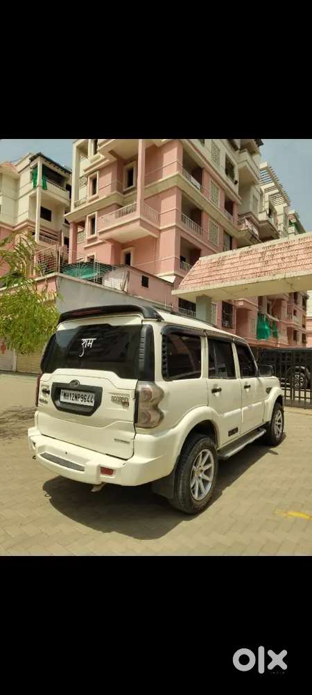 Mahindra Scorpio S4+ Intelli Hybrid