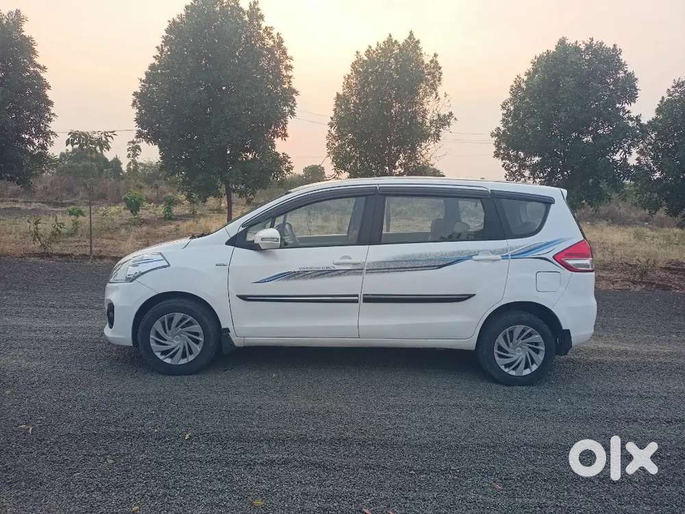 Maruti Suzuki Ertiga 2016 Diesel 75000 Km Driven