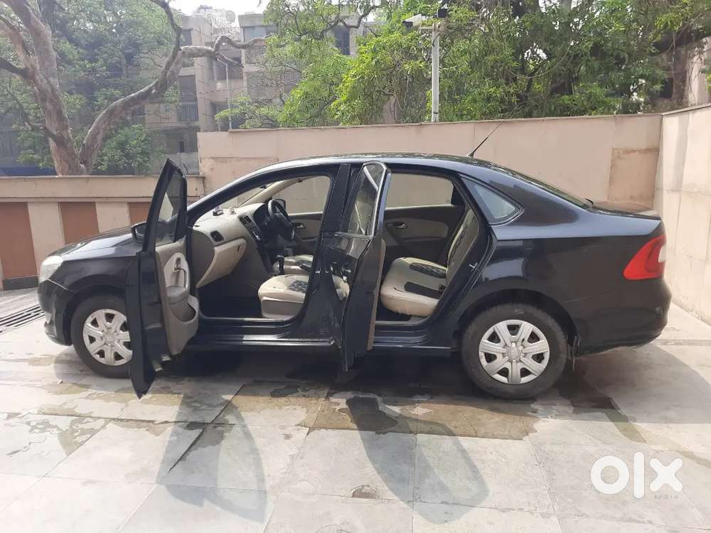 Skoda Rapid 2012 Year Petrol