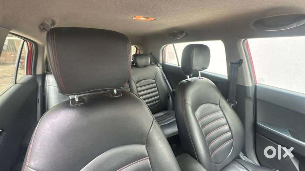 Creta Mid Variant ,ac Is Good Grey Interiors Additional Seat Covers