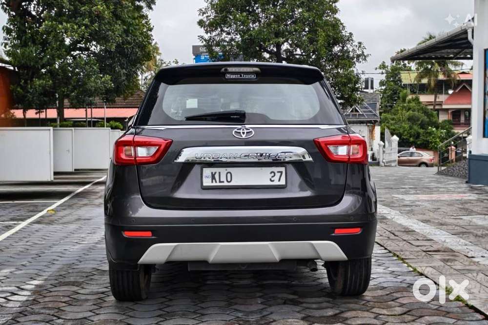 Toyota Urban Cruiser 1.5 Premium Grade At, 2022, Petrol
