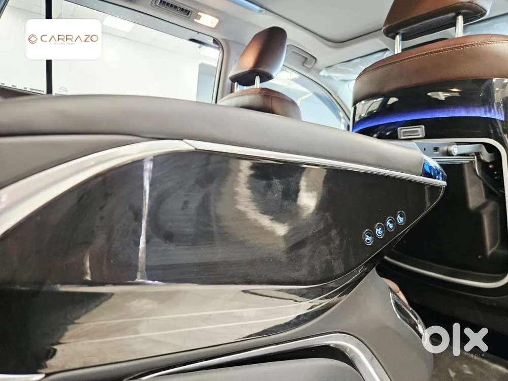 Toyota Innova Hycross 2.0 Zx Hybrid 7 Str, 2024, Petrol