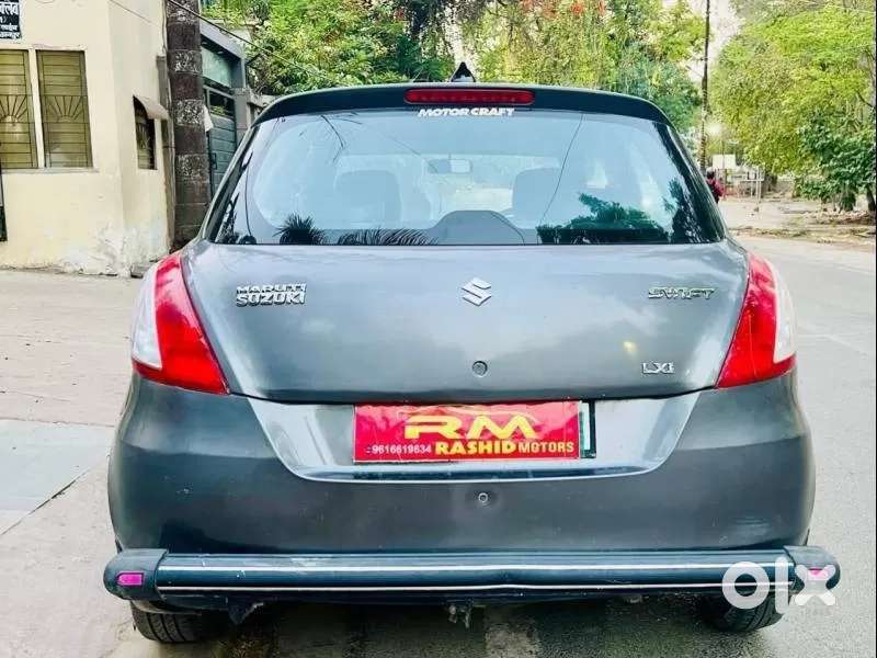 Maruti Suzuki Swift Lxi Optional-o, 2016, Petrol
