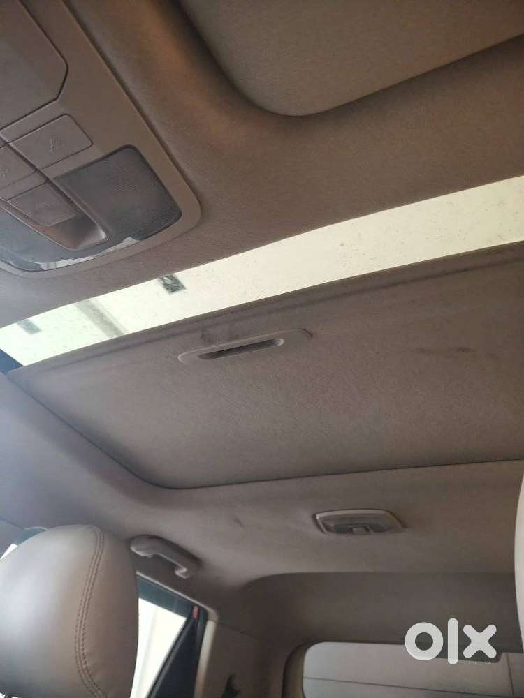 Mahindra Xuv300 W6, 2022, Petrol